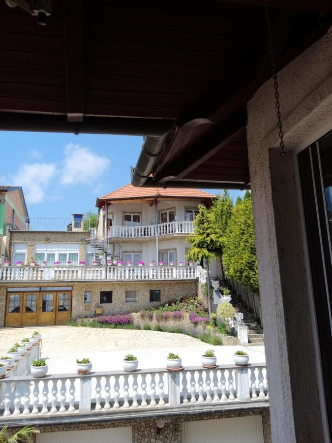 Hévíz Kristályapartman Exterior foto